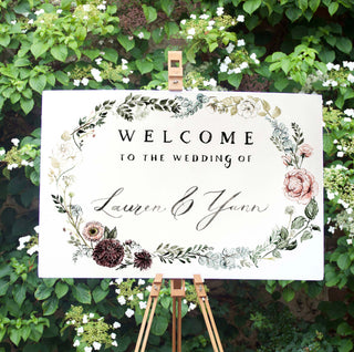 Welcome sign to match the bride's bouquet